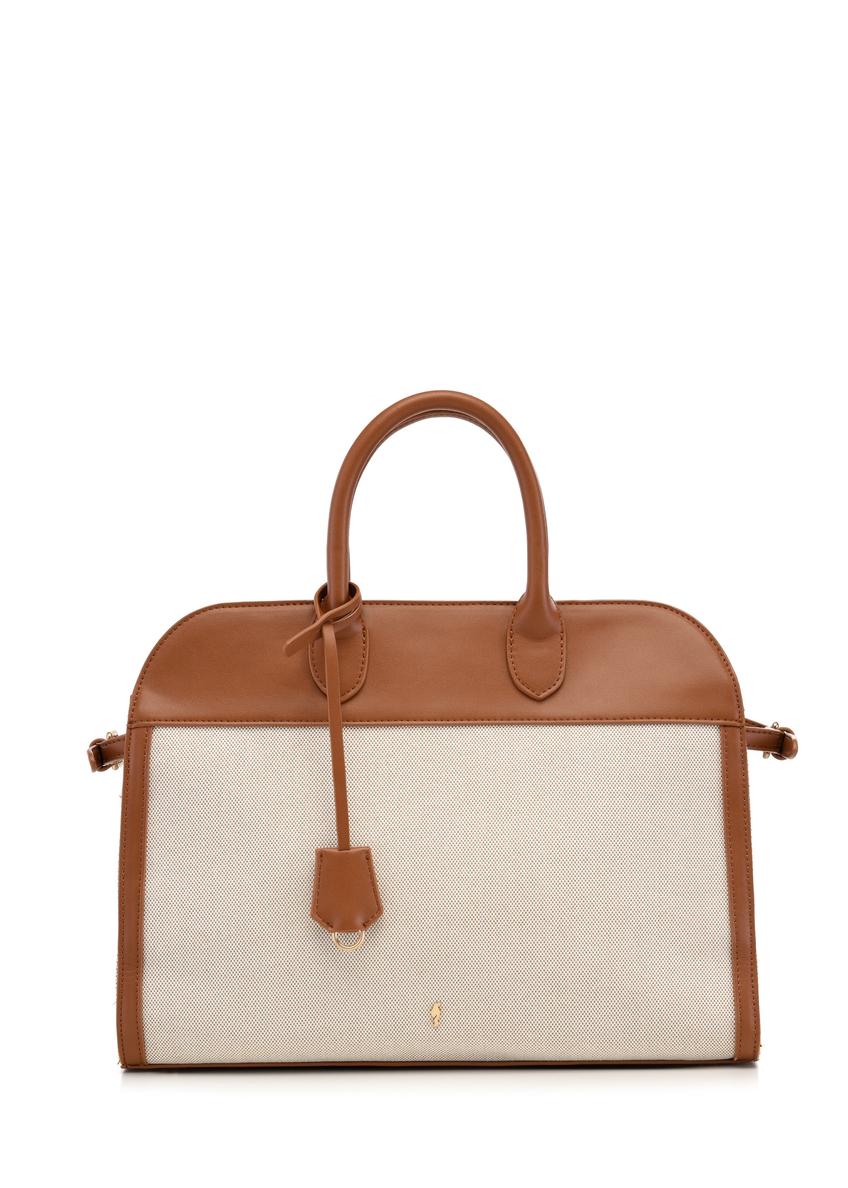 Beżowa duża torebka damska TOREC-1202-0P(W26), widok produktu z przodu na białym tle.