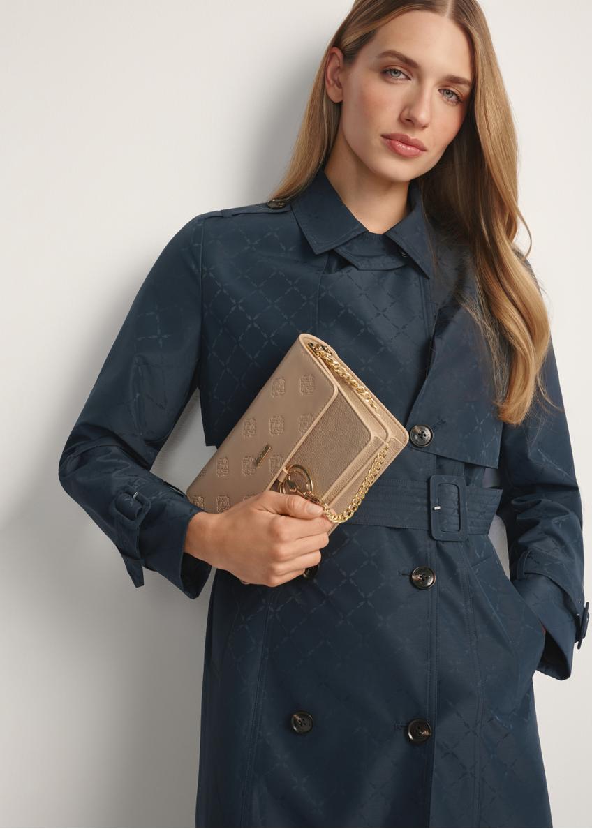 Beżowa torebka damska z monogramem TOREC-0536-1P(W26)