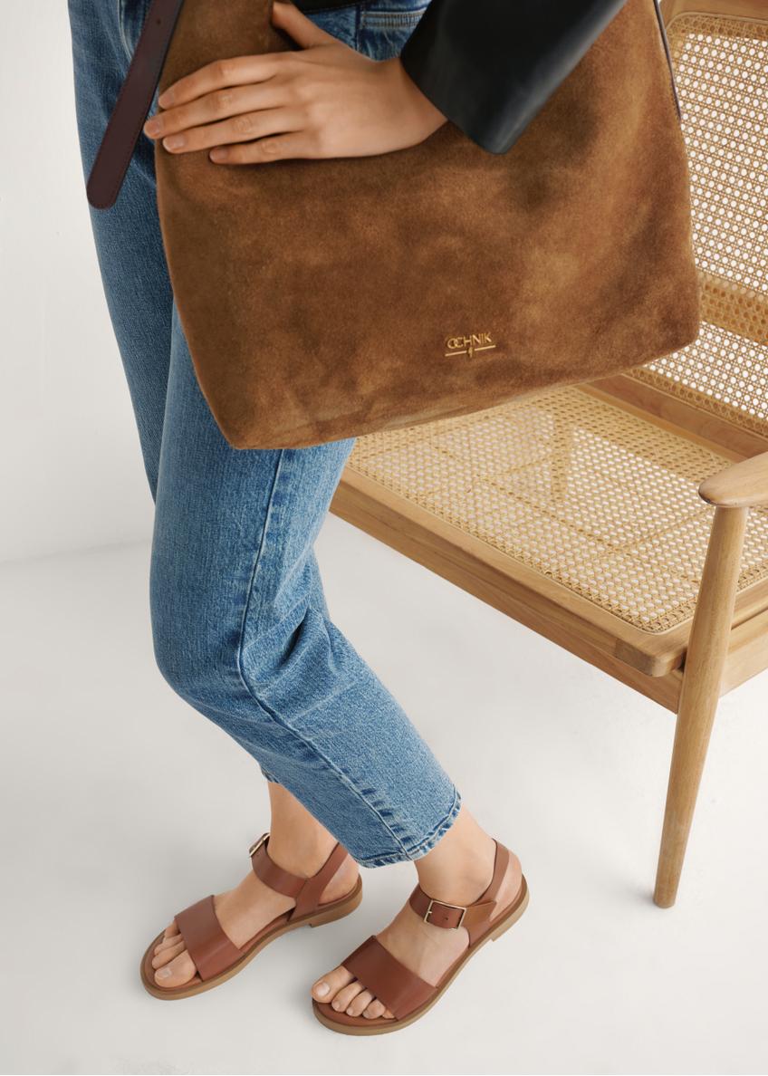 Skórzane sandały damskie w kolorze koniaku BUTYD-1263-1F(W26)