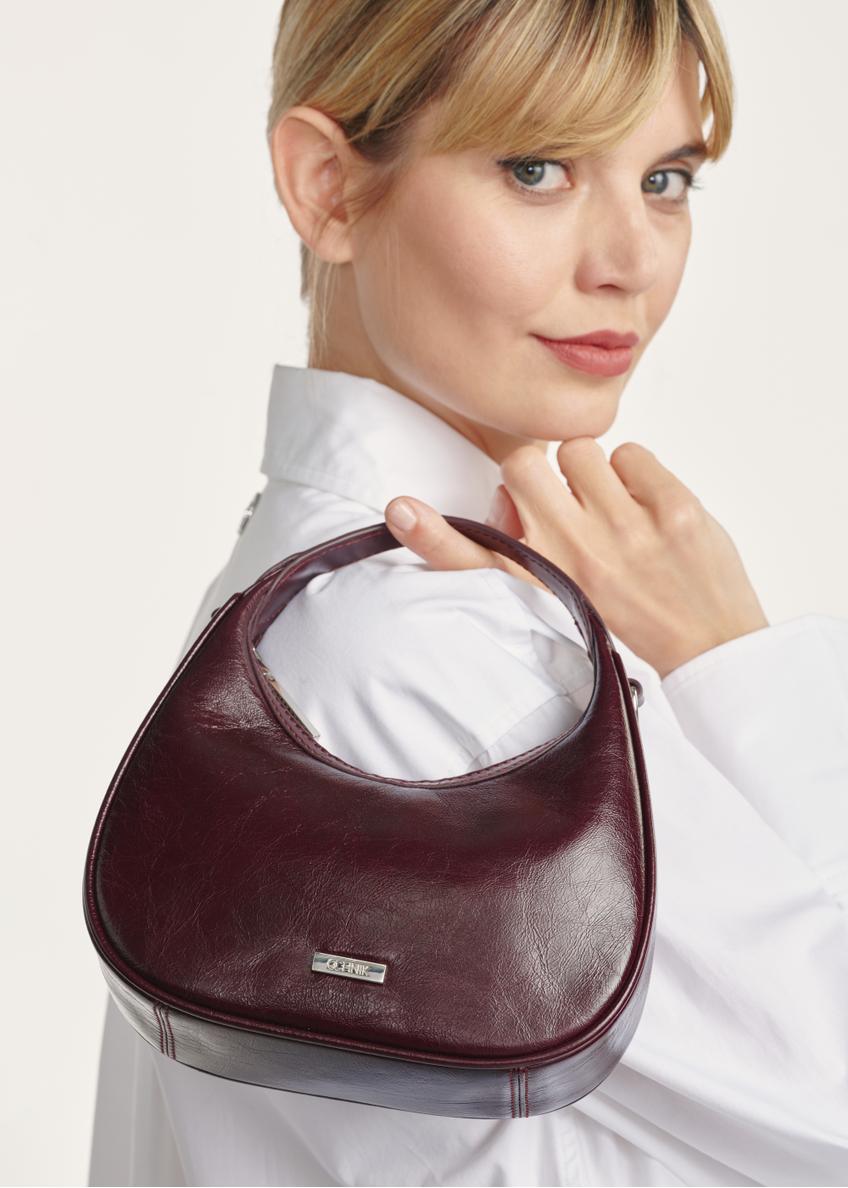 Mała skórzana bordowa torebka hobo TORES-1174-49(Z25)