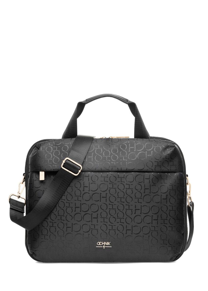 Czarna torba damska z monogramem TOREN-0299-99(W25), widok produktu z przodu na białym tle.