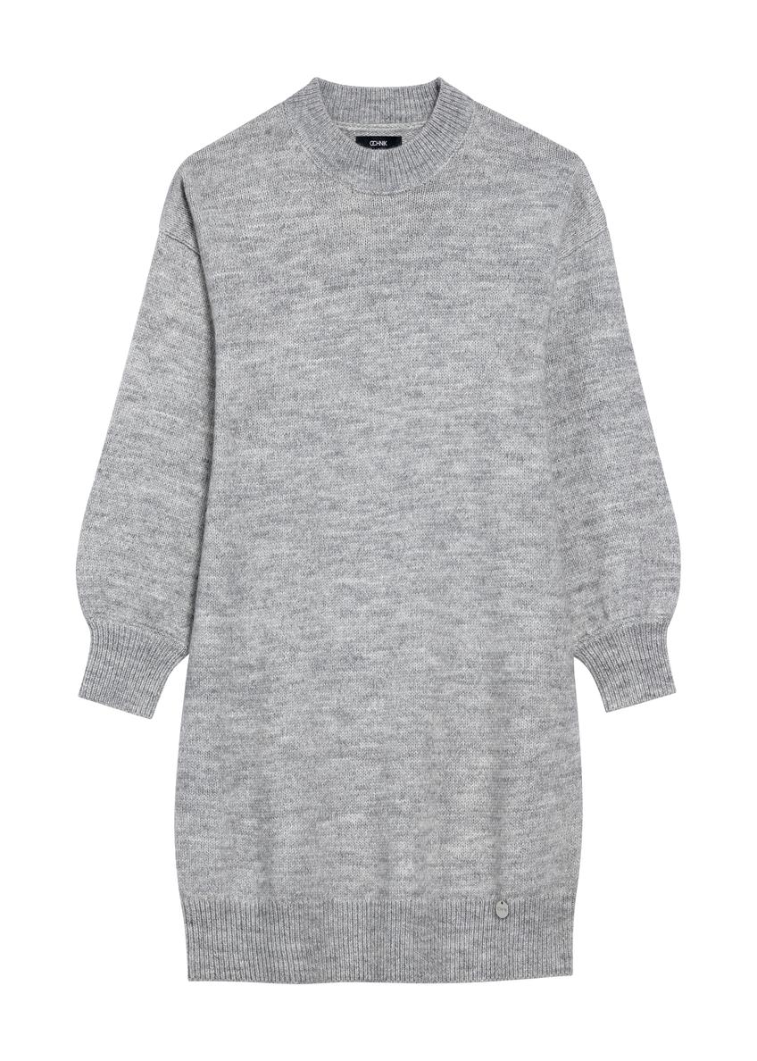 Szara sukienka swetrowa SUKDT-0204-91(Z25), widok produktu od przodu na białym tle.