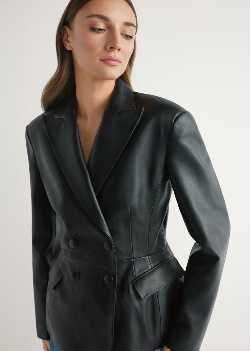 Czarna skórzana marynarka damska KURDS-0600-99(W26)