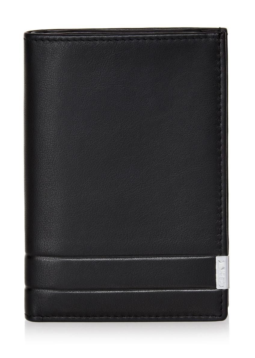Czarny skórzany portfel męski PORMS-0145B-99(Z25), widok produktu z przodu na białym tle.