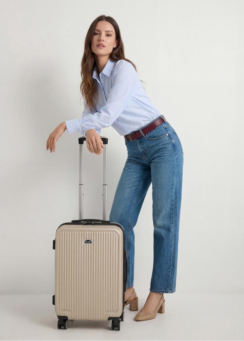 Walizka kabinowa na kółkach WALAB-0053-0X-19(W26)