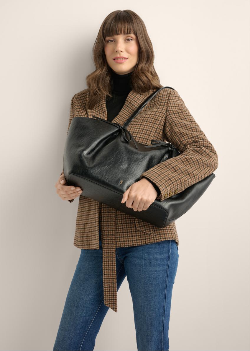 Czarna torebka z kokardkami typu shopper TOREC-1378-99(Z26)