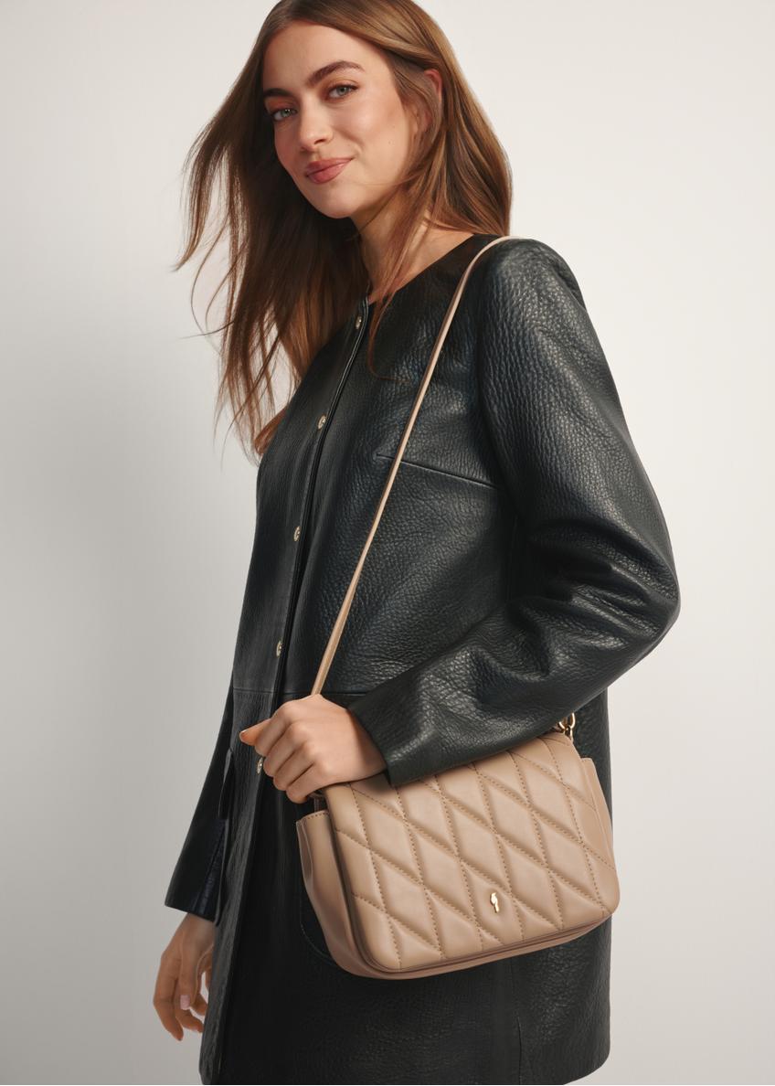 Beżowa torebka damska z przeszyciami TOREC-1151-1D(W26)