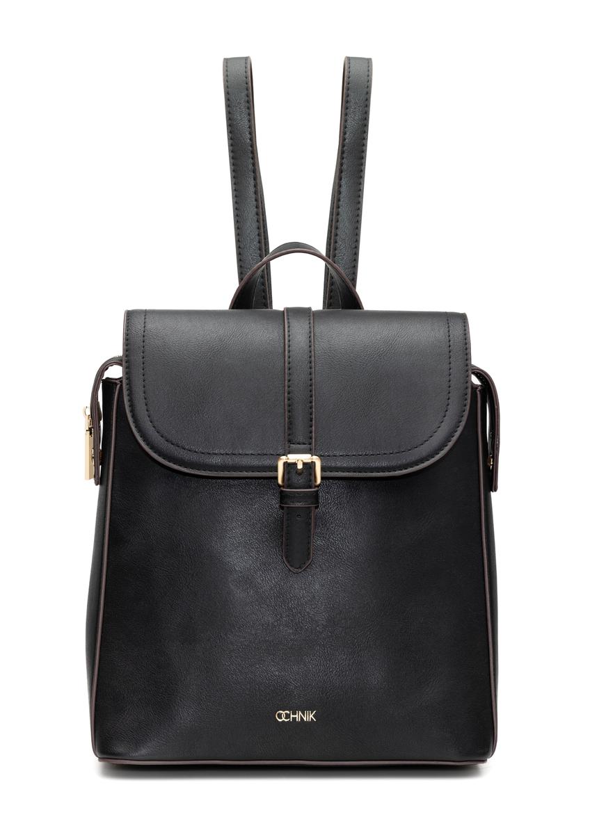 Plecak damski w kolorze czarnym TOREC-1198-99(W26) - widok produktu z przodu, na białym tle. 