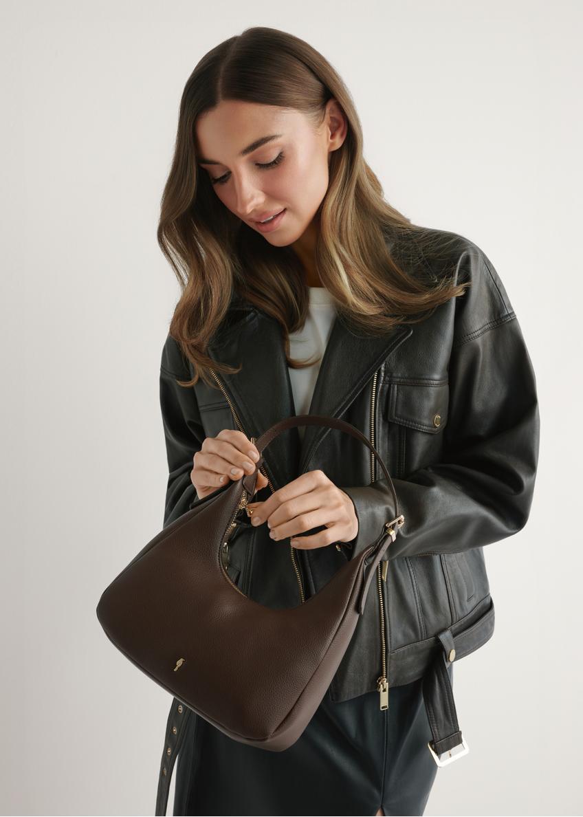 Brązowa mała torebka damska TOREC-1239-1I(W26)