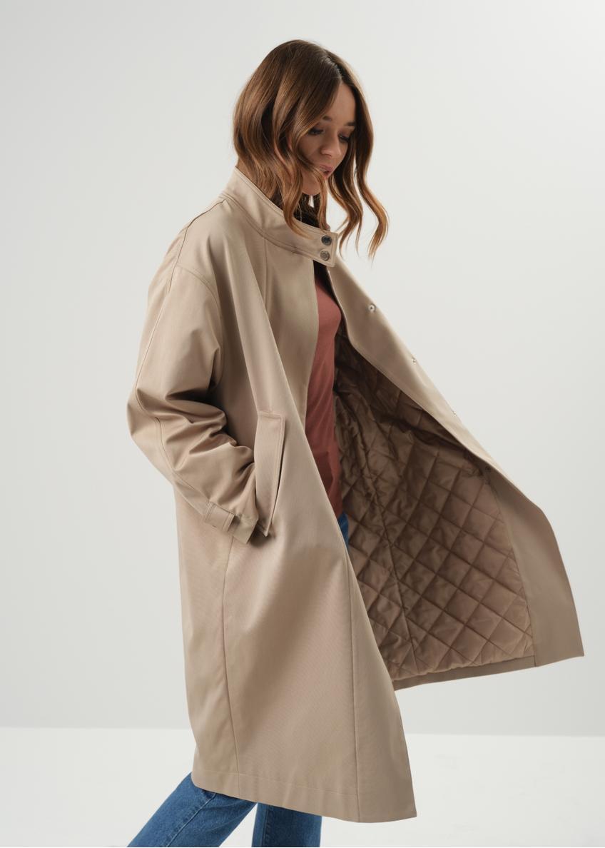 Ocieplany  beżowy płaszcz damski oversize KURDT-0423-81(Z23)