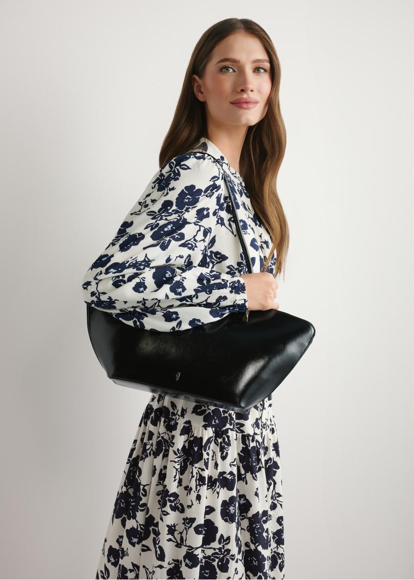 Czarna torebka damska na ramię TOREC-1237-99(W26)