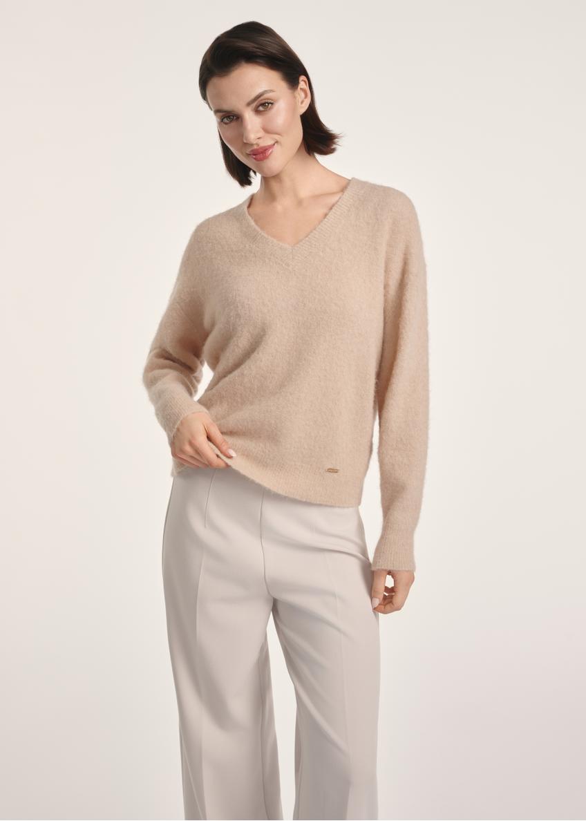 Beżowy wełniany sweter damski SWEDT-0215-81(Z25)