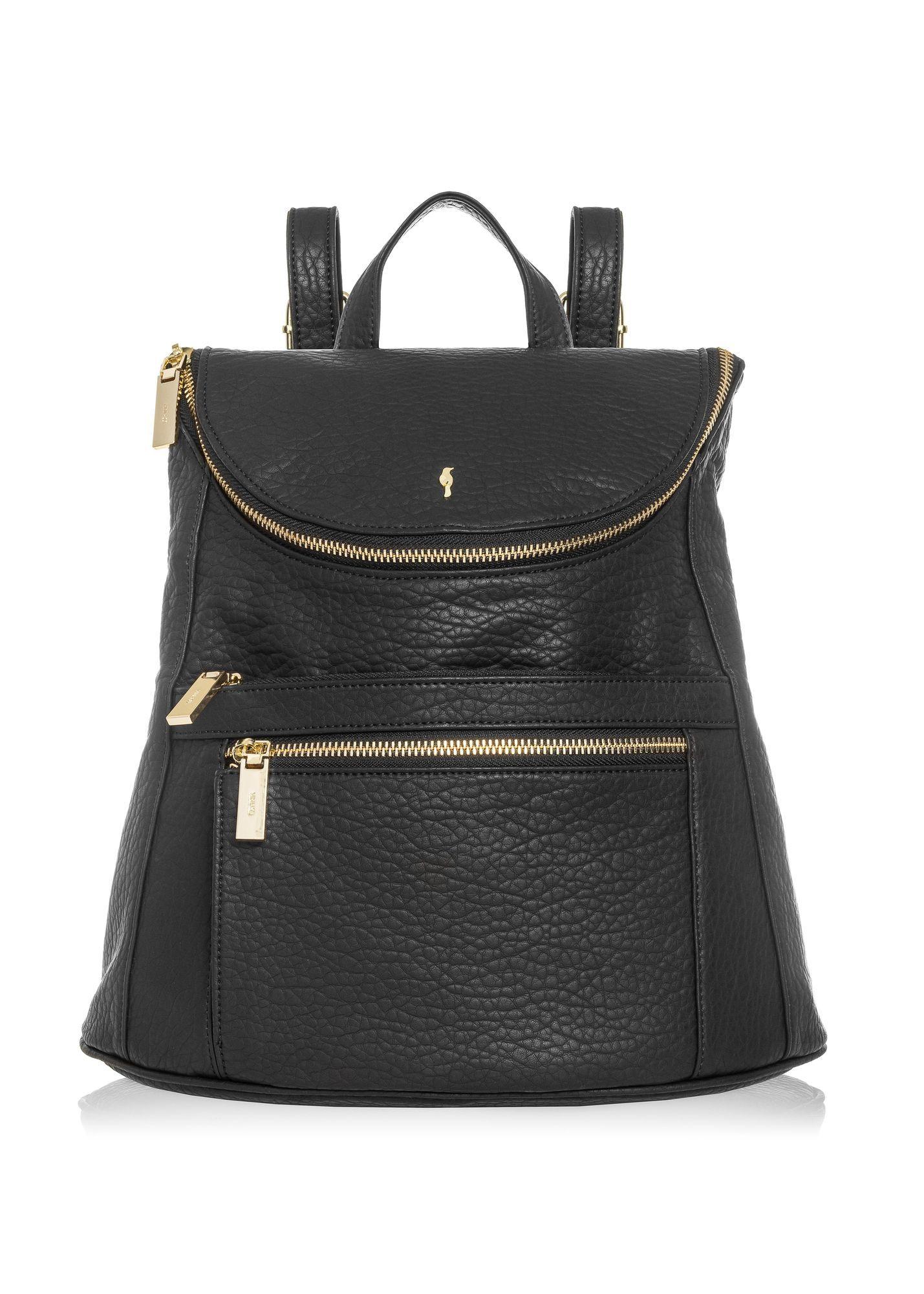 Black women s backpack made of imitation leather TOREC 0846A 99 Z24 Online shop OCHNIK