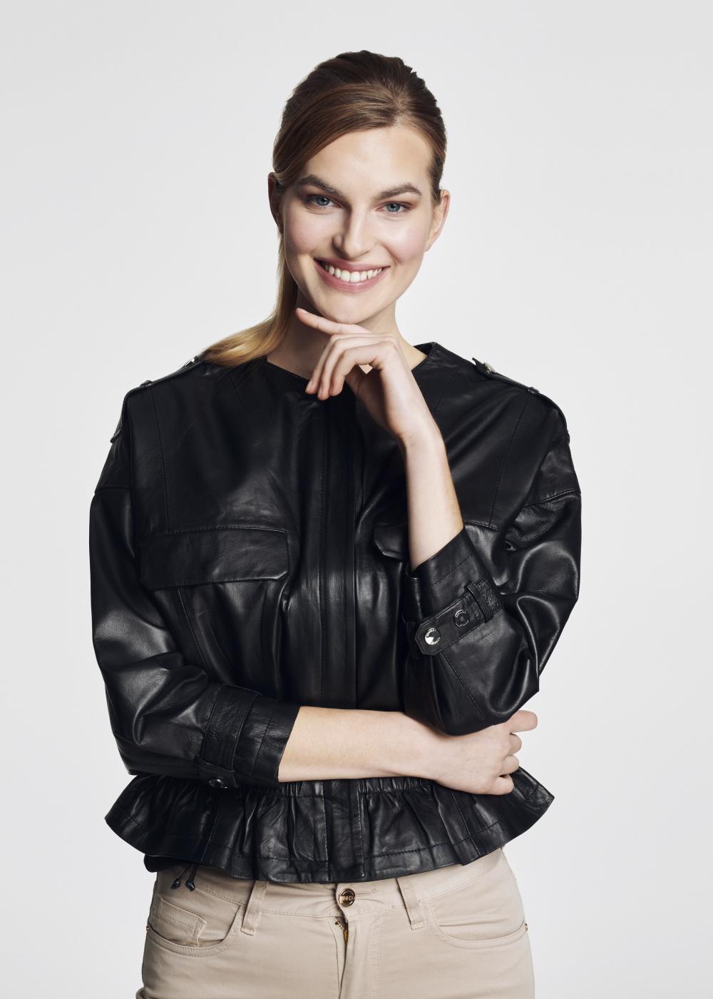 Kurtka damska KURDS-0173-5608(W21) | OCHNIK